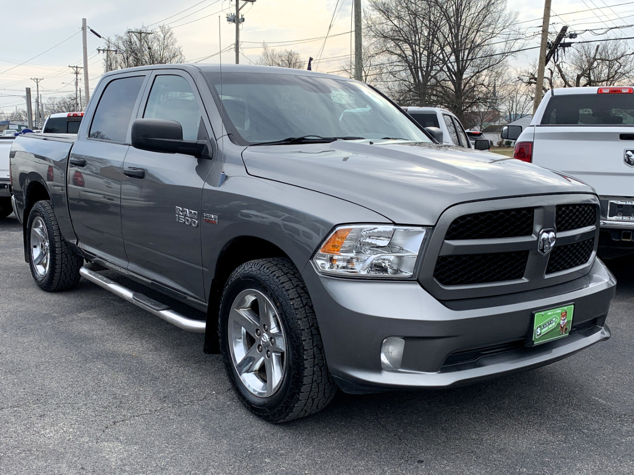 RAM 1500 Tradesman Crew Cab SWB 4WD 2013