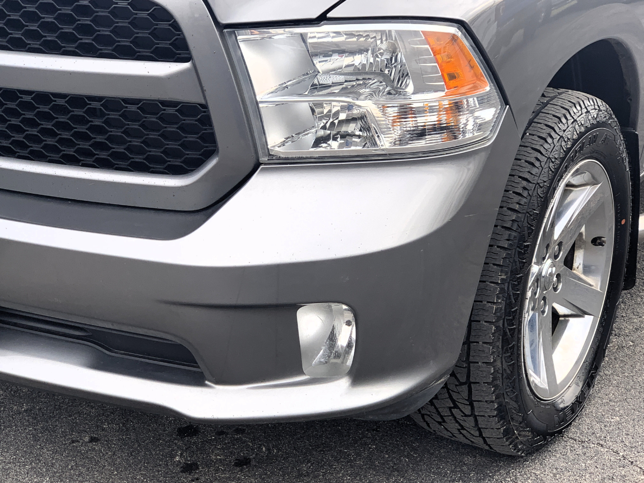 RAM 1500 Tradesman Crew Cab SWB 4WD 2013