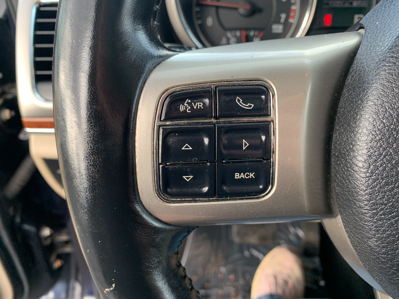 Jeep Grand Cherokee Limited 4WD 2011