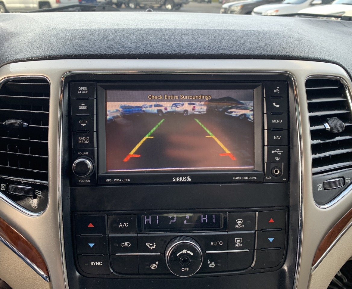 Jeep Grand Cherokee Limited 4WD 2011