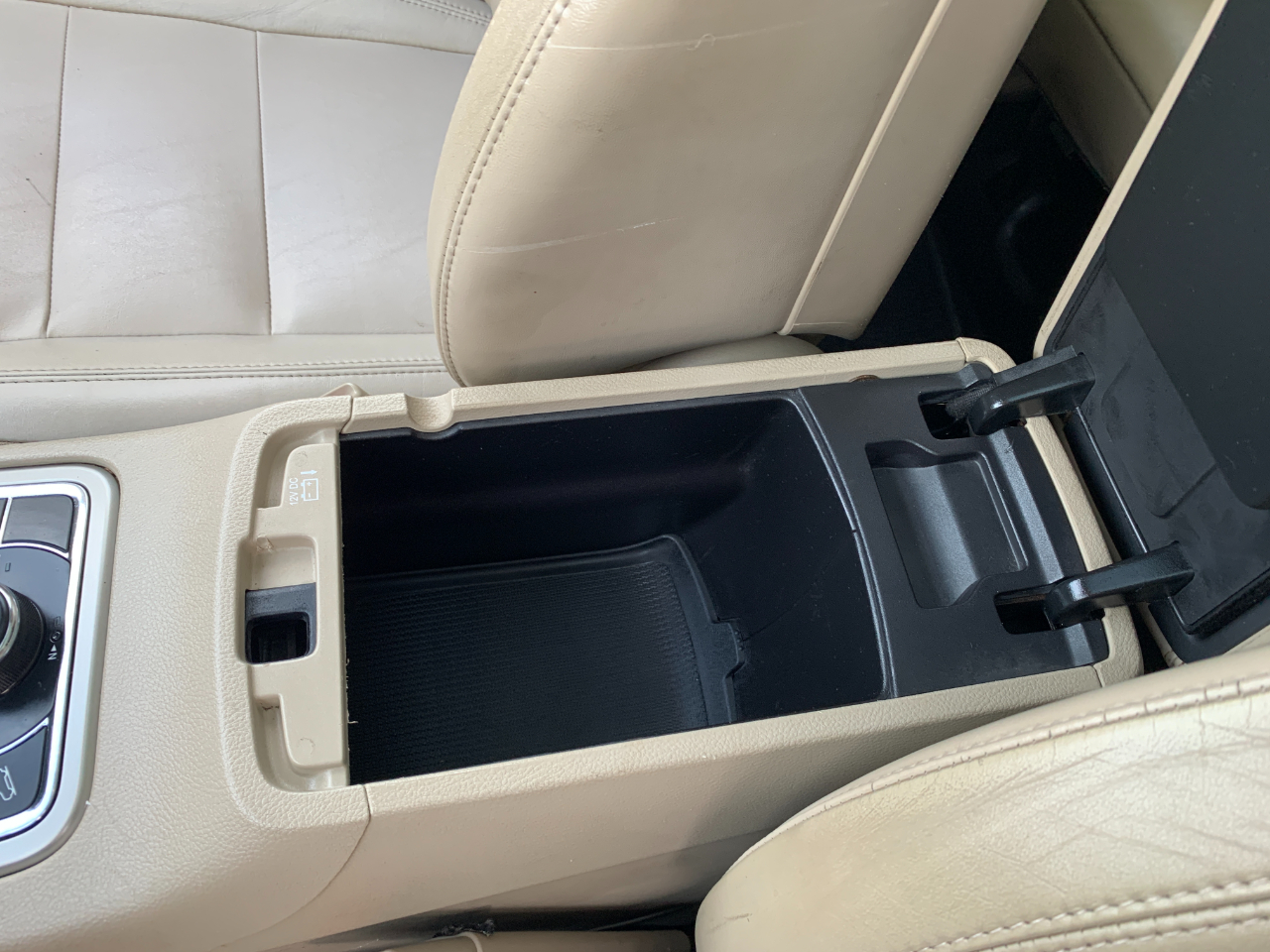 Jeep Grand Cherokee Limited 4WD 2011