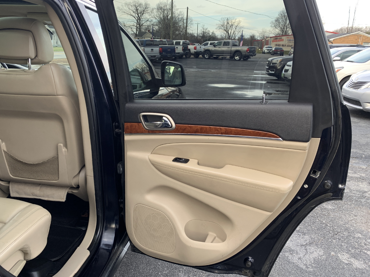 Jeep Grand Cherokee Limited 4WD 2011