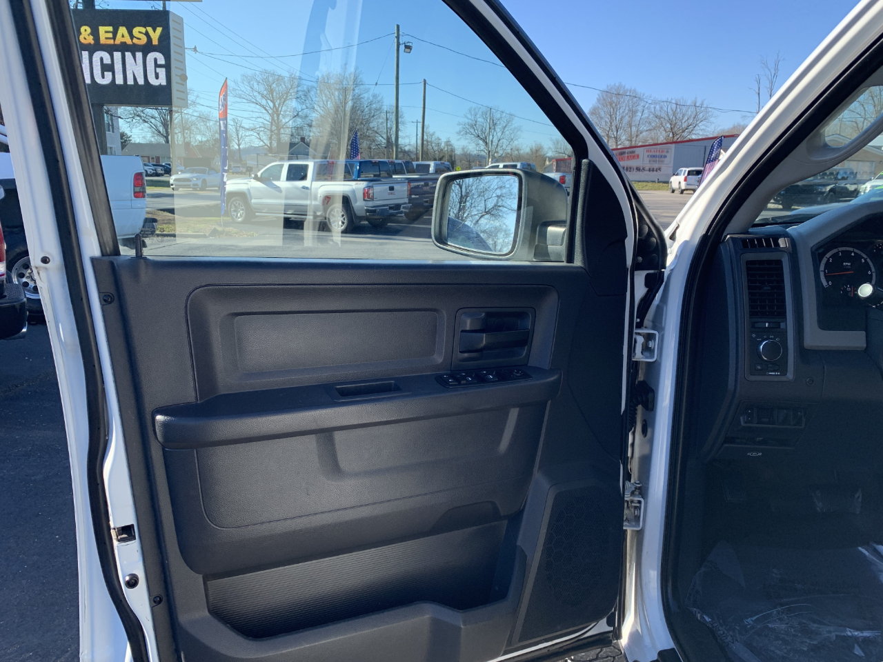 RAM 2500 ST Crew Cab SWB 4WD 2012