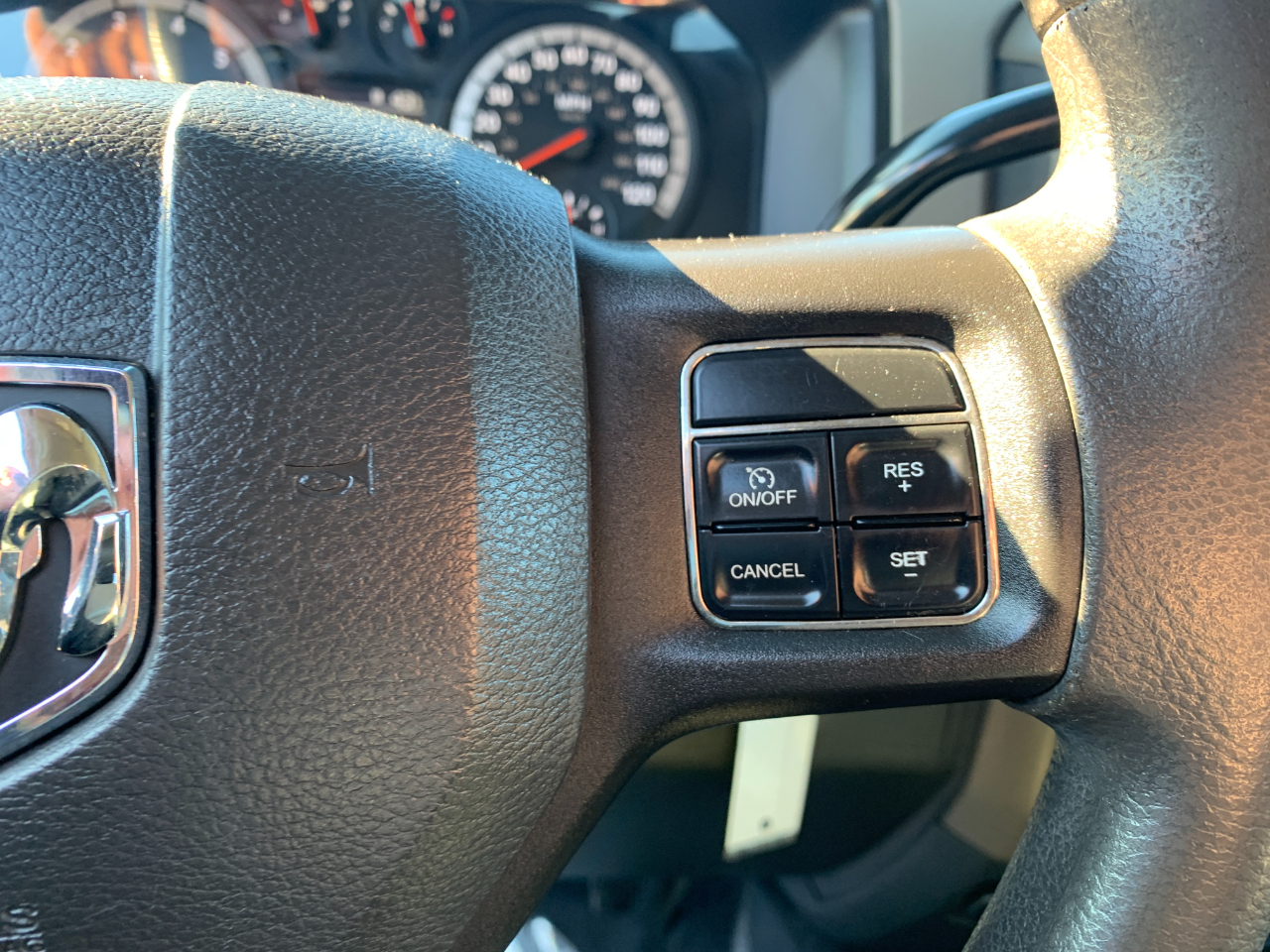 RAM 2500 ST Crew Cab SWB 4WD 2012