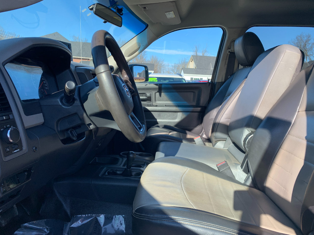 RAM 2500 ST Crew Cab SWB 4WD 2012