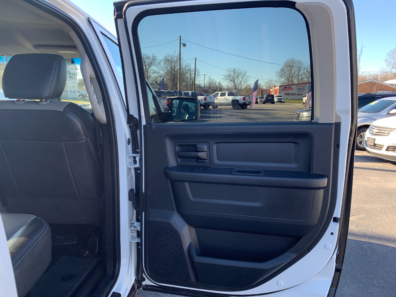 RAM 2500 ST Crew Cab SWB 4WD 2012