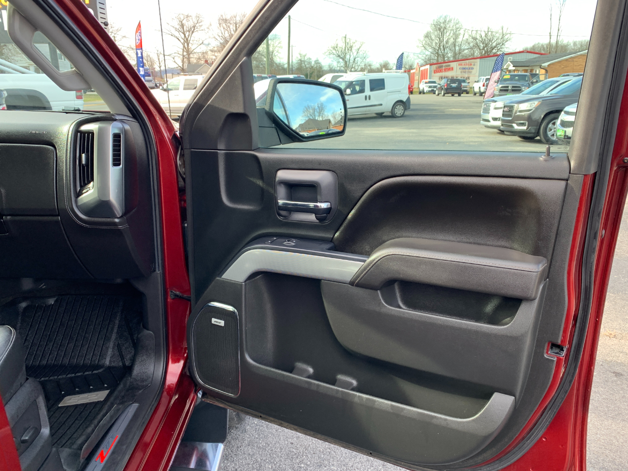 Chevrolet Silverado 1500 LTZ Crew Cab 4WD 2017