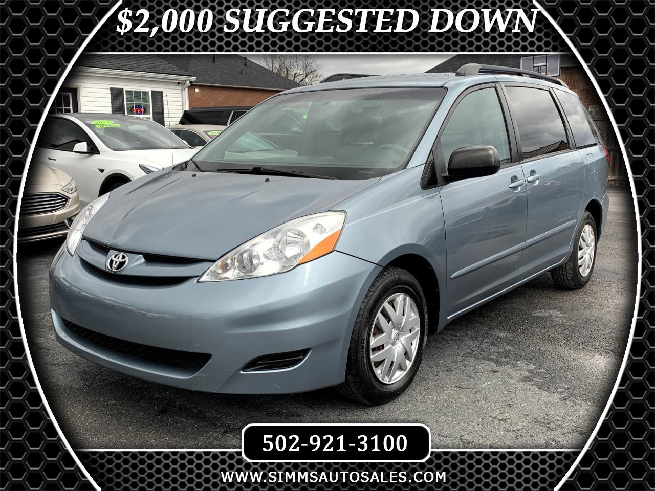 Toyota Sienna CE FWD 7-Passenger 2009