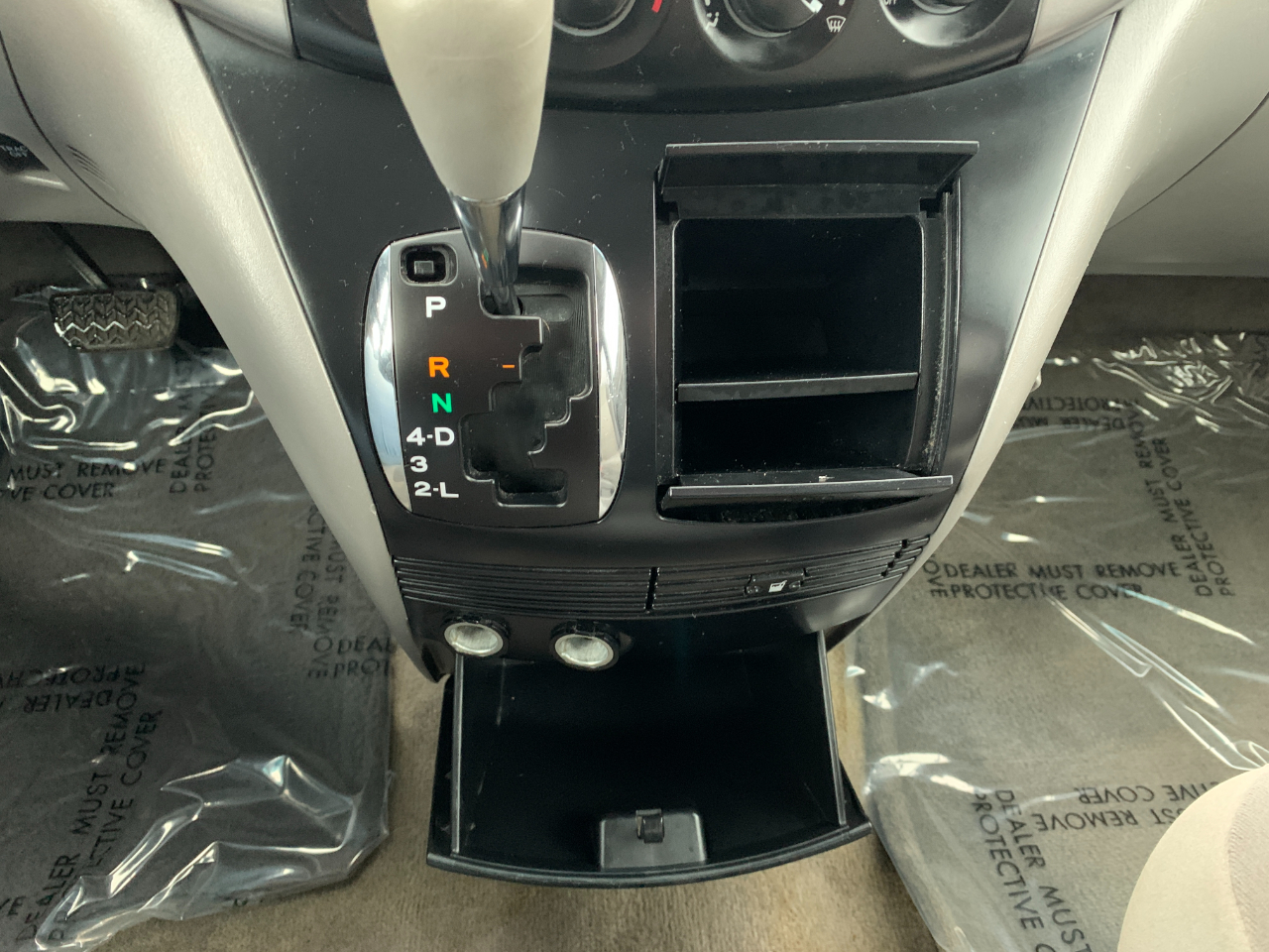 Toyota Sienna CE FWD 7-Passenger 2009