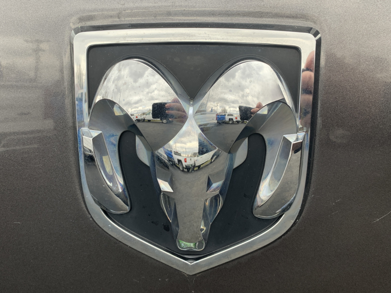 RAM 1500 SLT Crew Cab SWB 4WD 2015