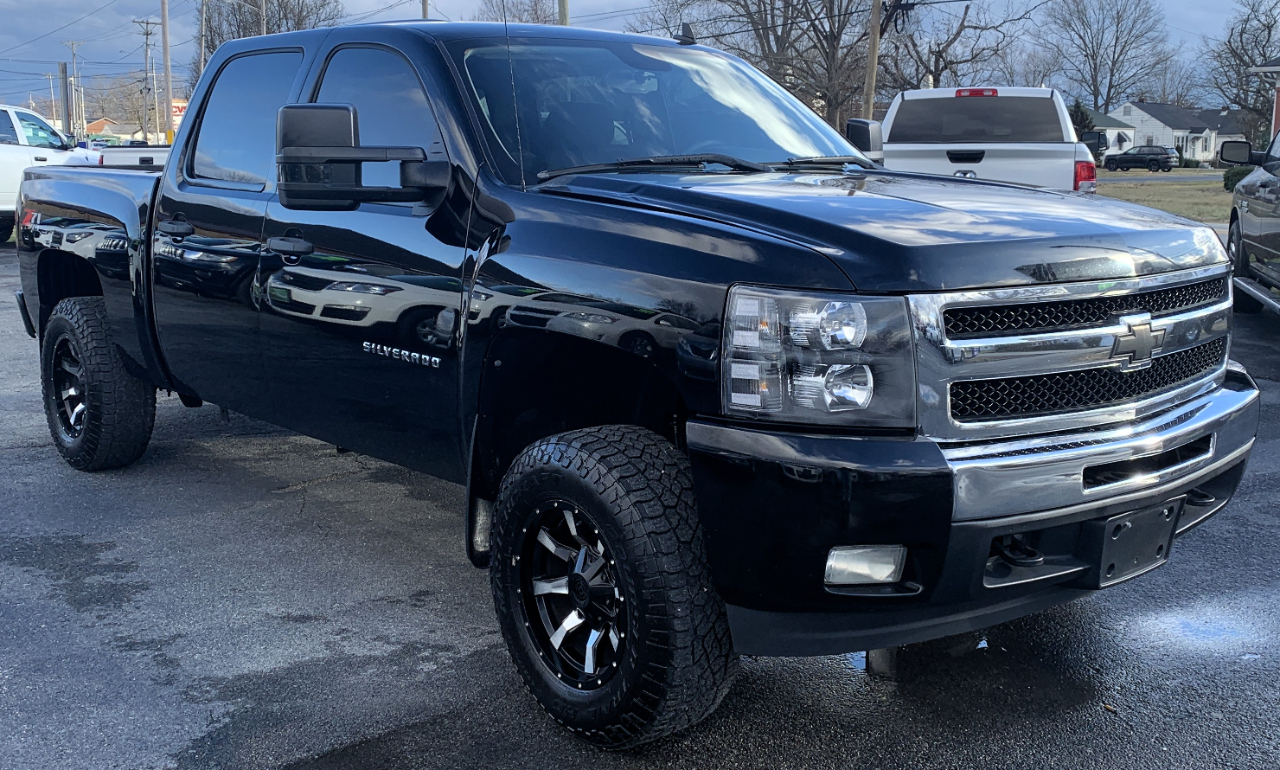 Chevrolet Silverado 1500 LT Crew Cab 4WD 2011