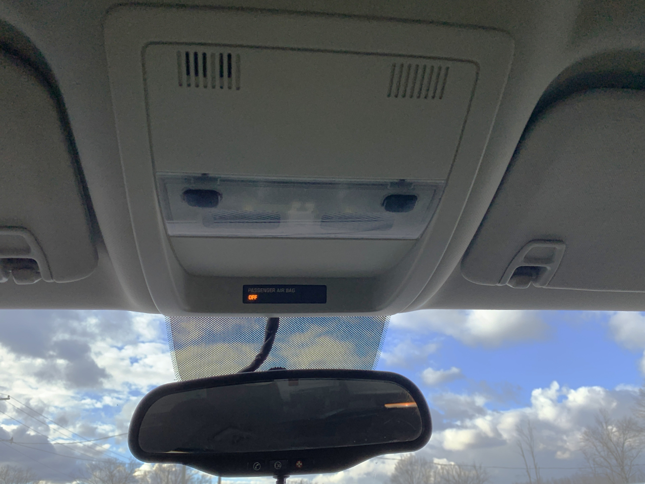 Chevrolet Silverado 1500 LT Crew Cab 4WD 2011