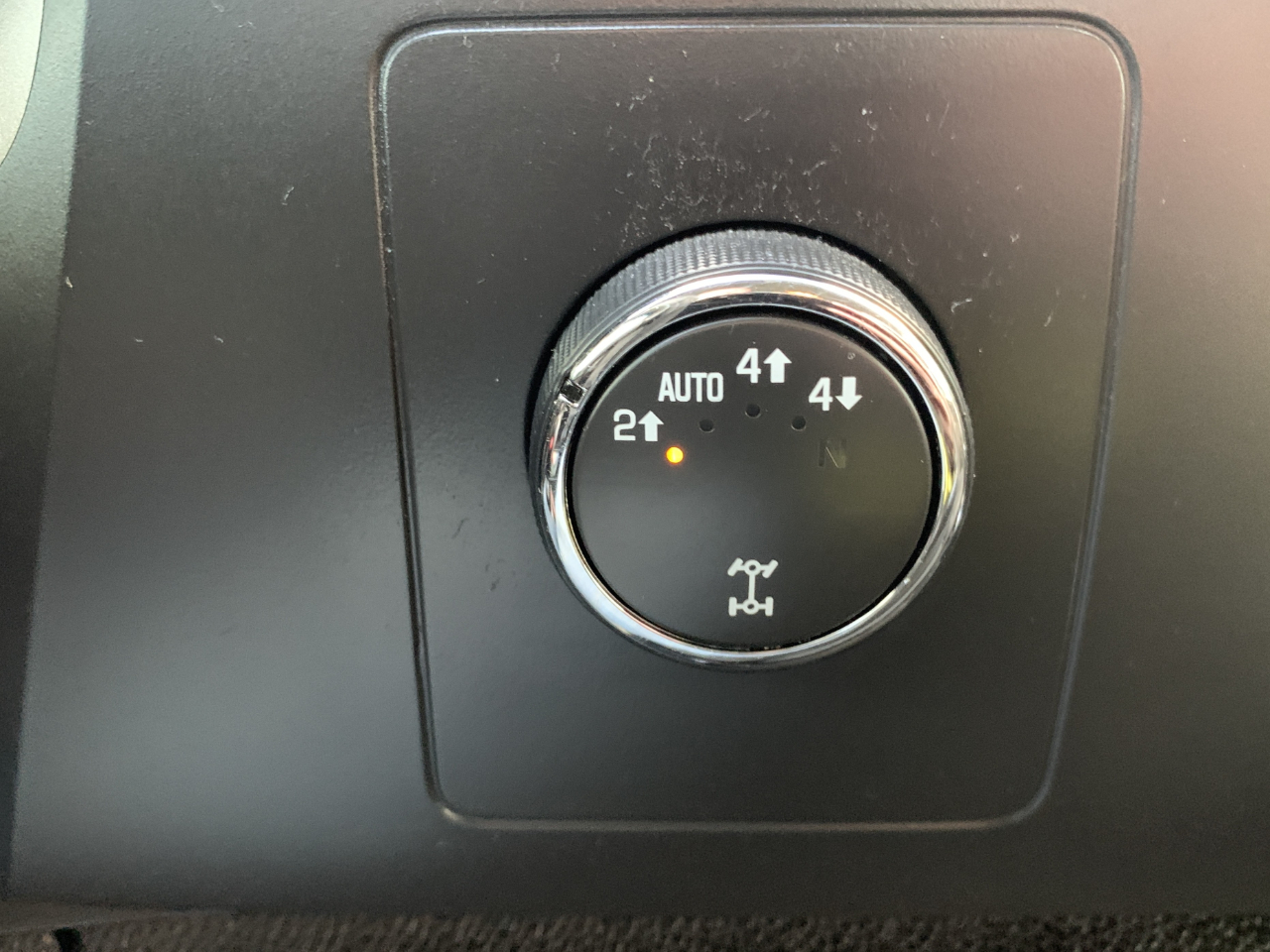 Chevrolet Silverado 1500 LT Crew Cab 4WD 2011