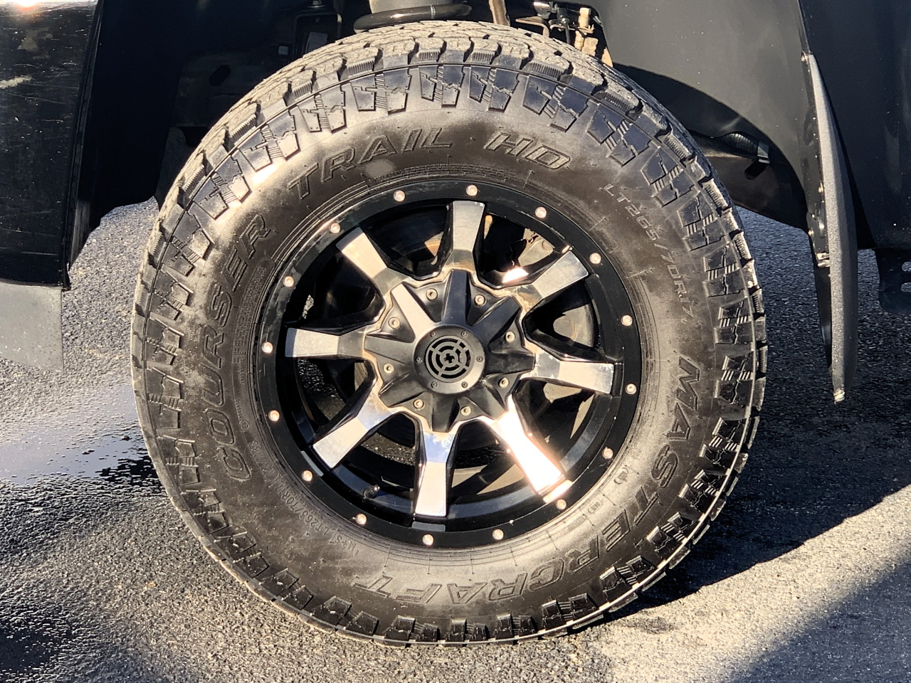 Chevrolet Silverado 1500 LT Crew Cab 4WD 2011