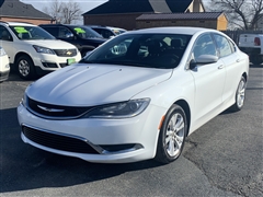 2016 Chrysler 200 