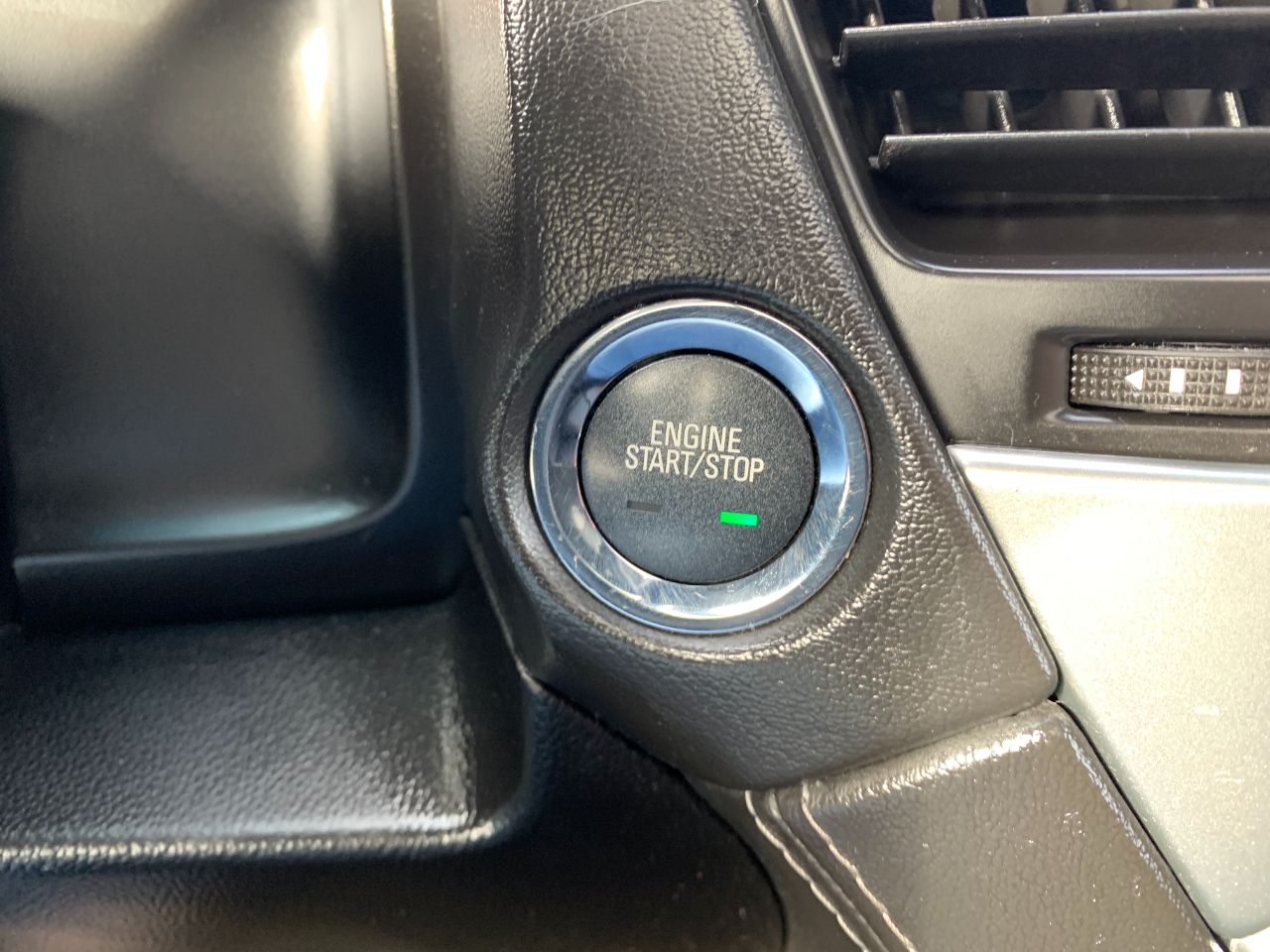 Chevrolet Suburban LTZ 2WD 2015