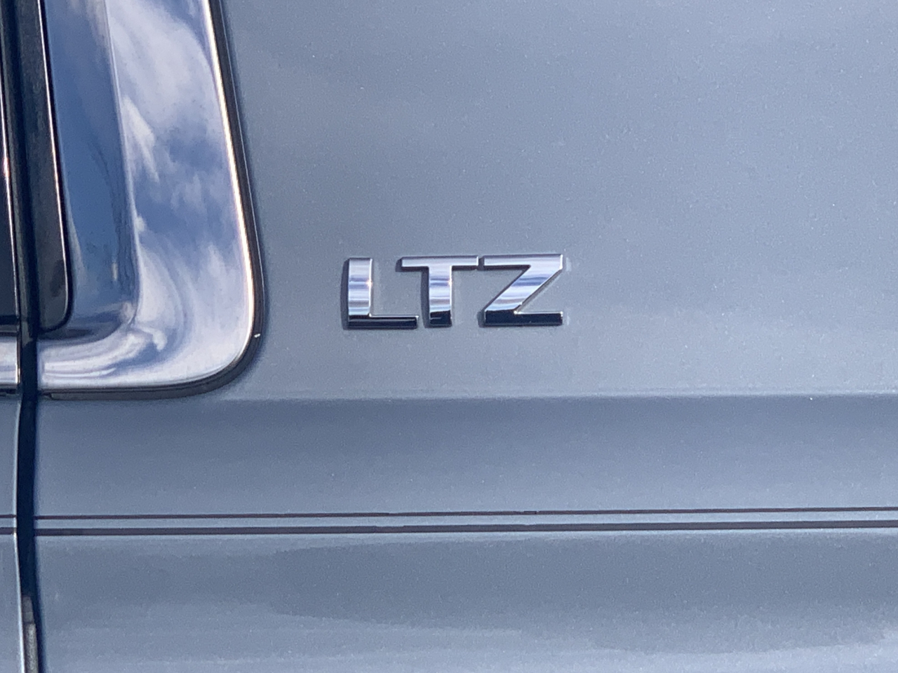 Chevrolet Suburban LTZ 2WD 2015