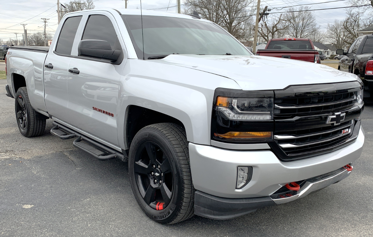 Chevrolet Silverado 1500 LT Double Cab 4WD 2017
