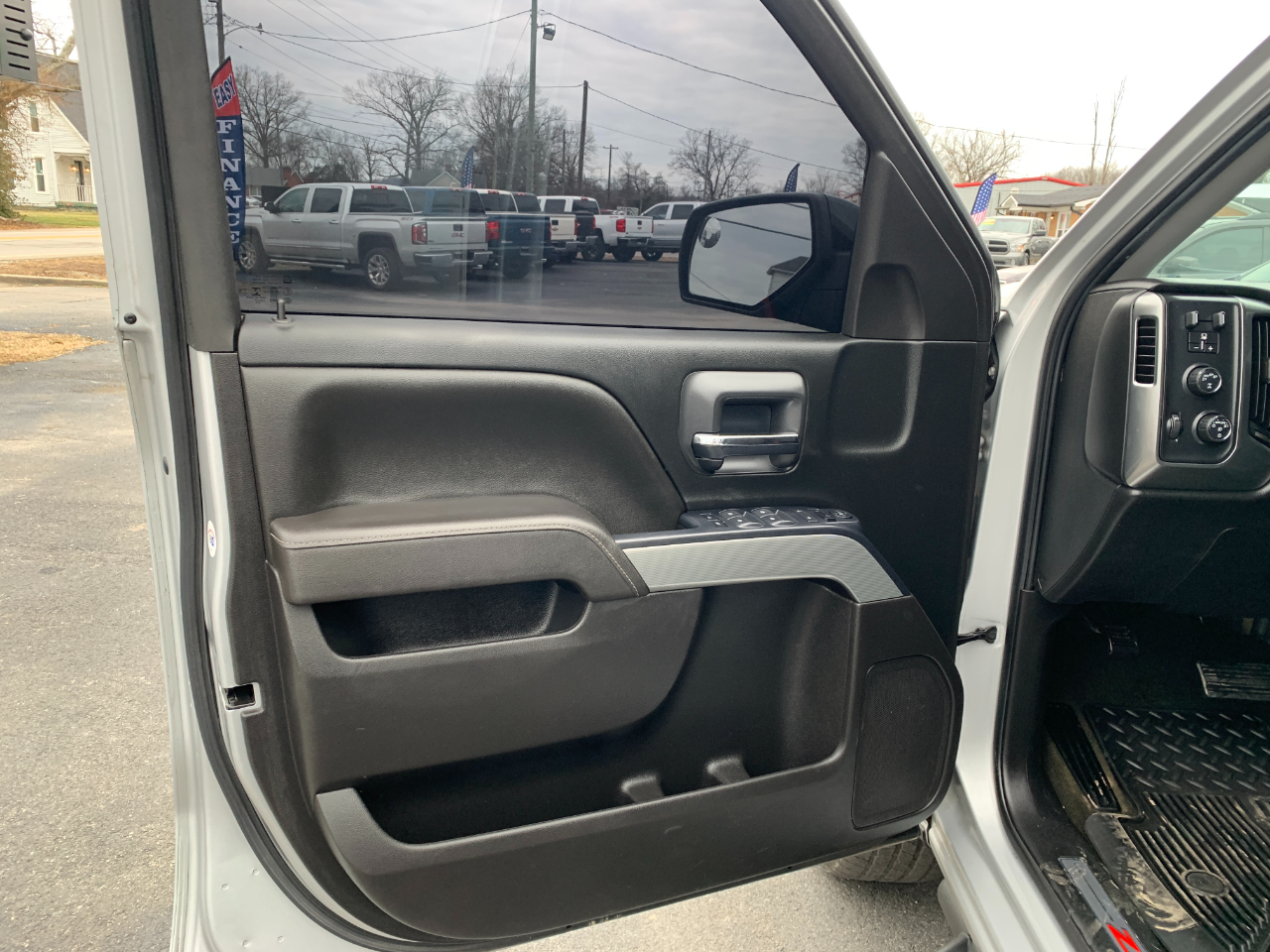 Chevrolet Silverado 1500 LT Double Cab 4WD 2017