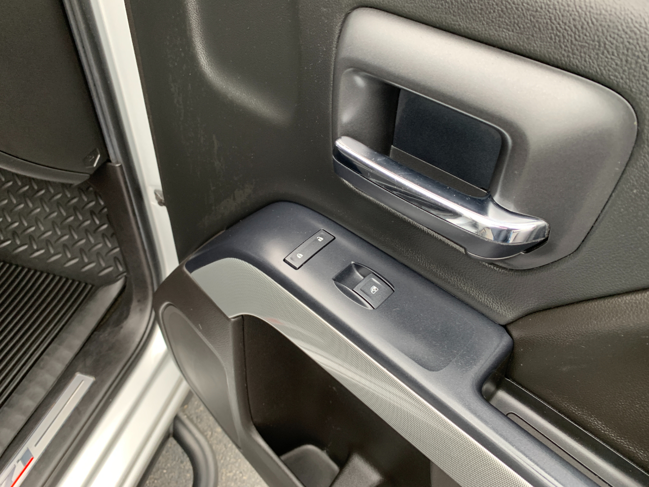 Chevrolet Silverado 1500 LT Double Cab 4WD 2017