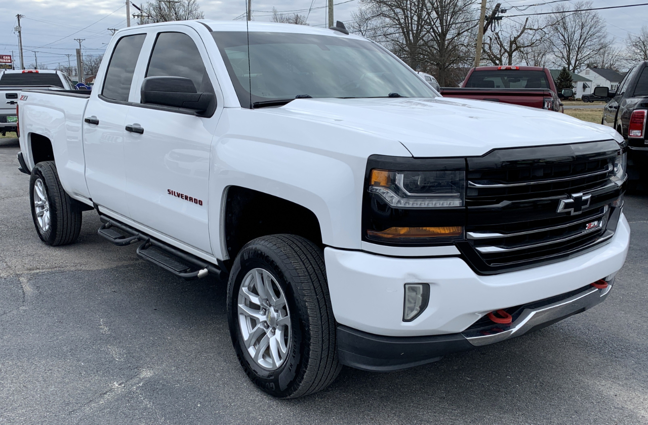 Chevrolet Silverado 1500 LT Double Cab 4WD 2017