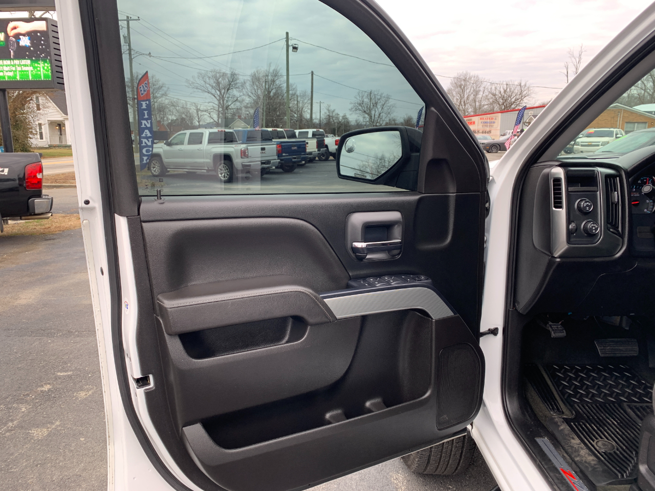 Chevrolet Silverado 1500 LT Double Cab 4WD 2017