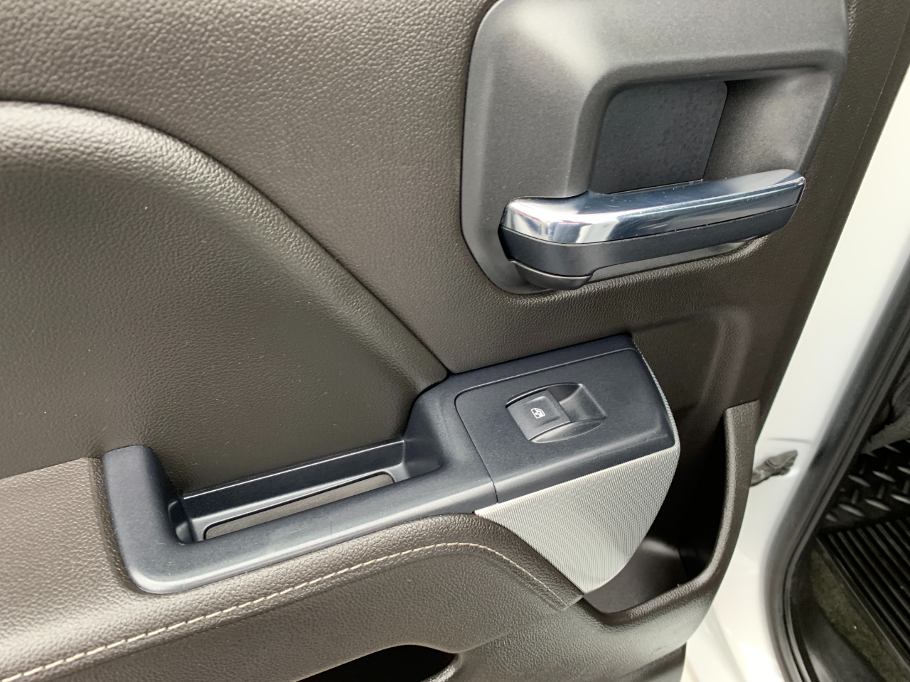 Chevrolet Silverado 1500 LT Double Cab 4WD 2017