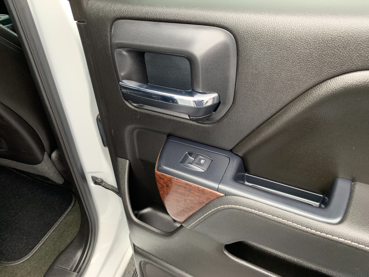 GMC Sierra 1500 SLT Double Cab 4WD 2015