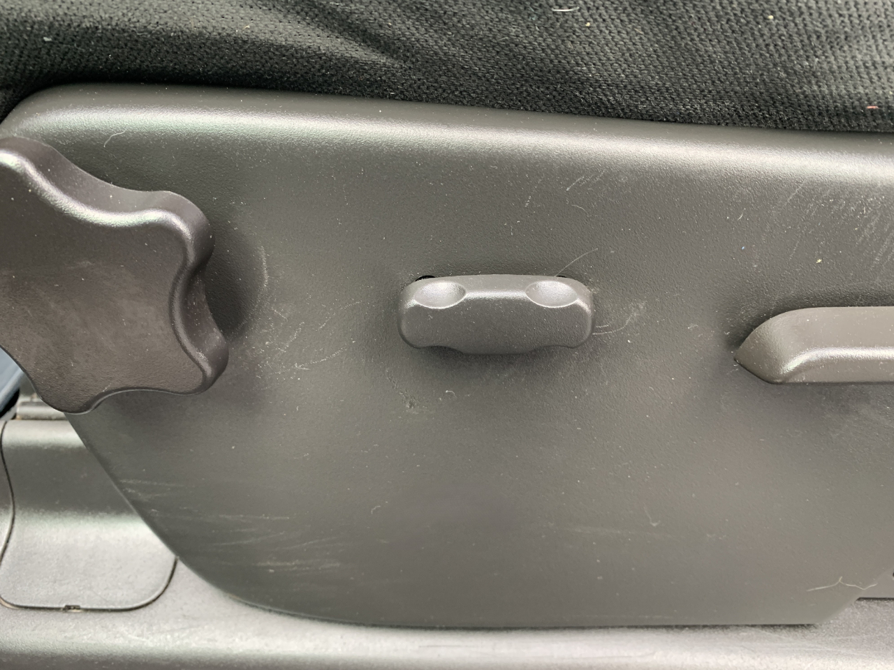 Chevrolet Silverado 1500 LT Crew Cab 4WD 2011