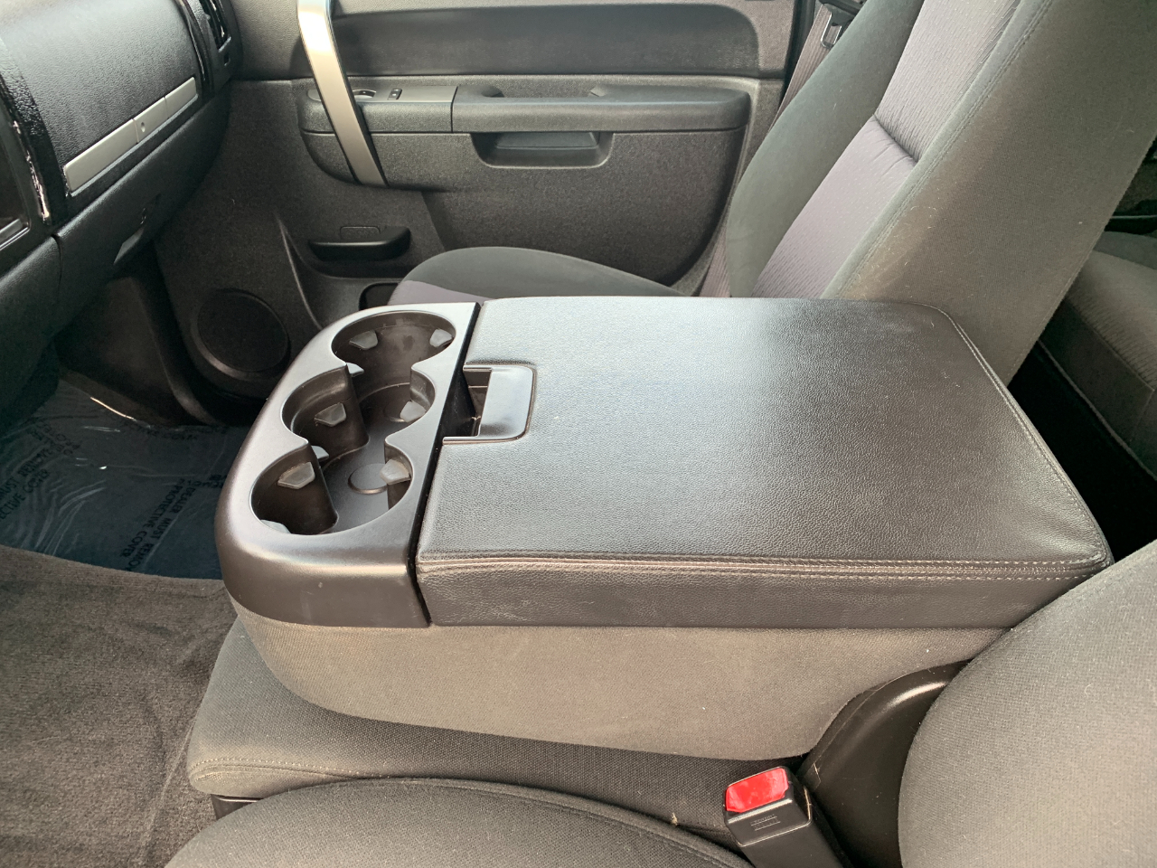 Chevrolet Silverado 1500 LT Crew Cab 4WD 2011