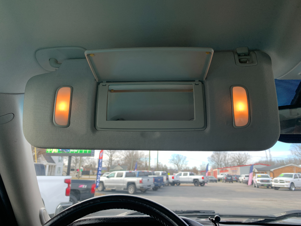 Chevrolet Silverado 1500 LT Crew Cab 4WD 2011