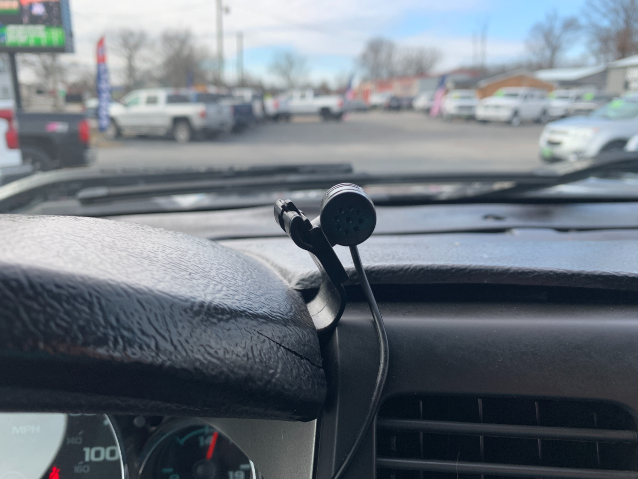 Chevrolet Silverado 1500 LT Crew Cab 4WD 2011