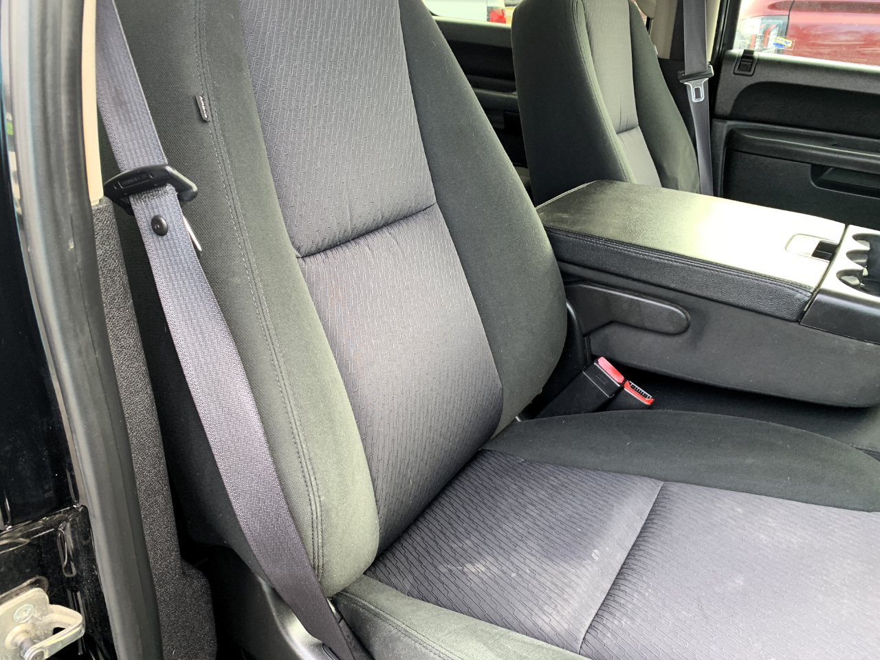 Chevrolet Silverado 1500 LT Crew Cab 4WD 2011