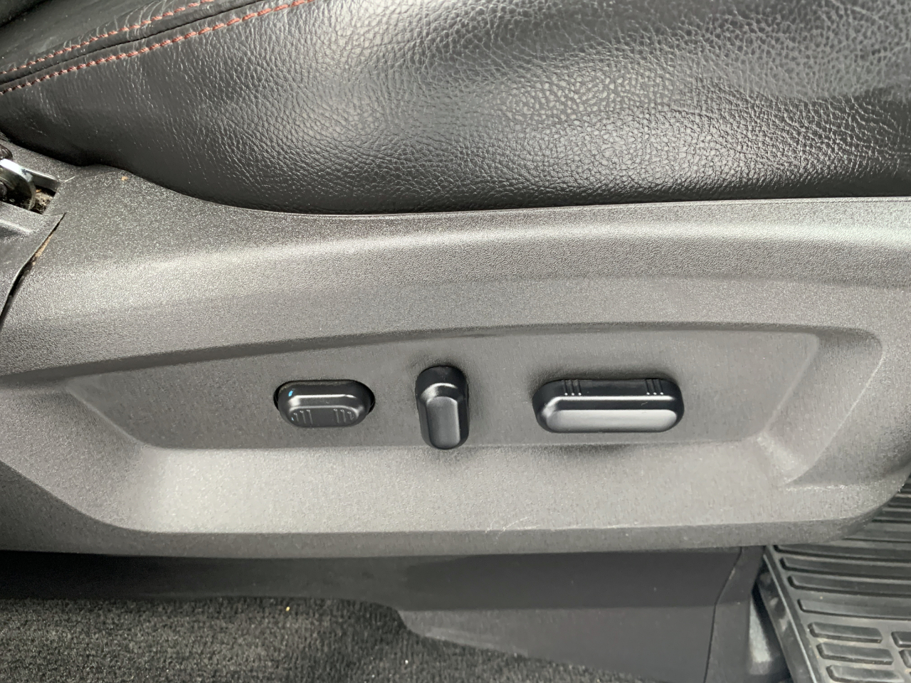 Ford Edge Limited FWD 2013