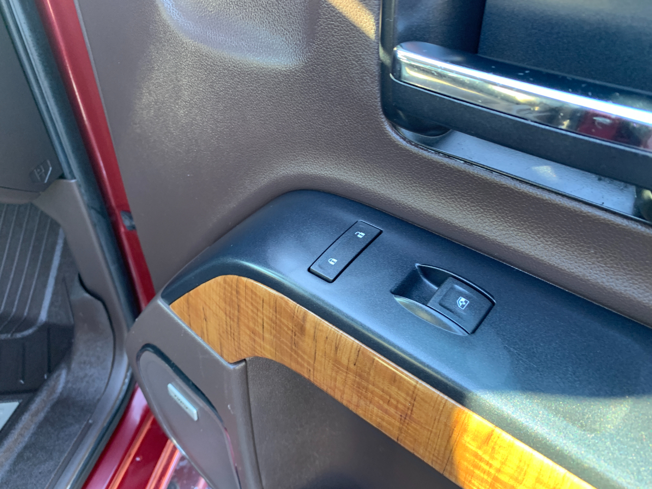 GMC Sierra 1500 SLT Crew Cab 4WD 2014