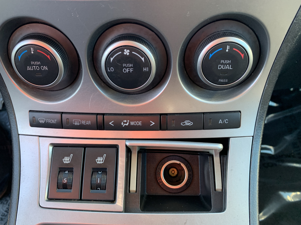 Mazda MAZDA3 s Grand Touring 4-Door 2011