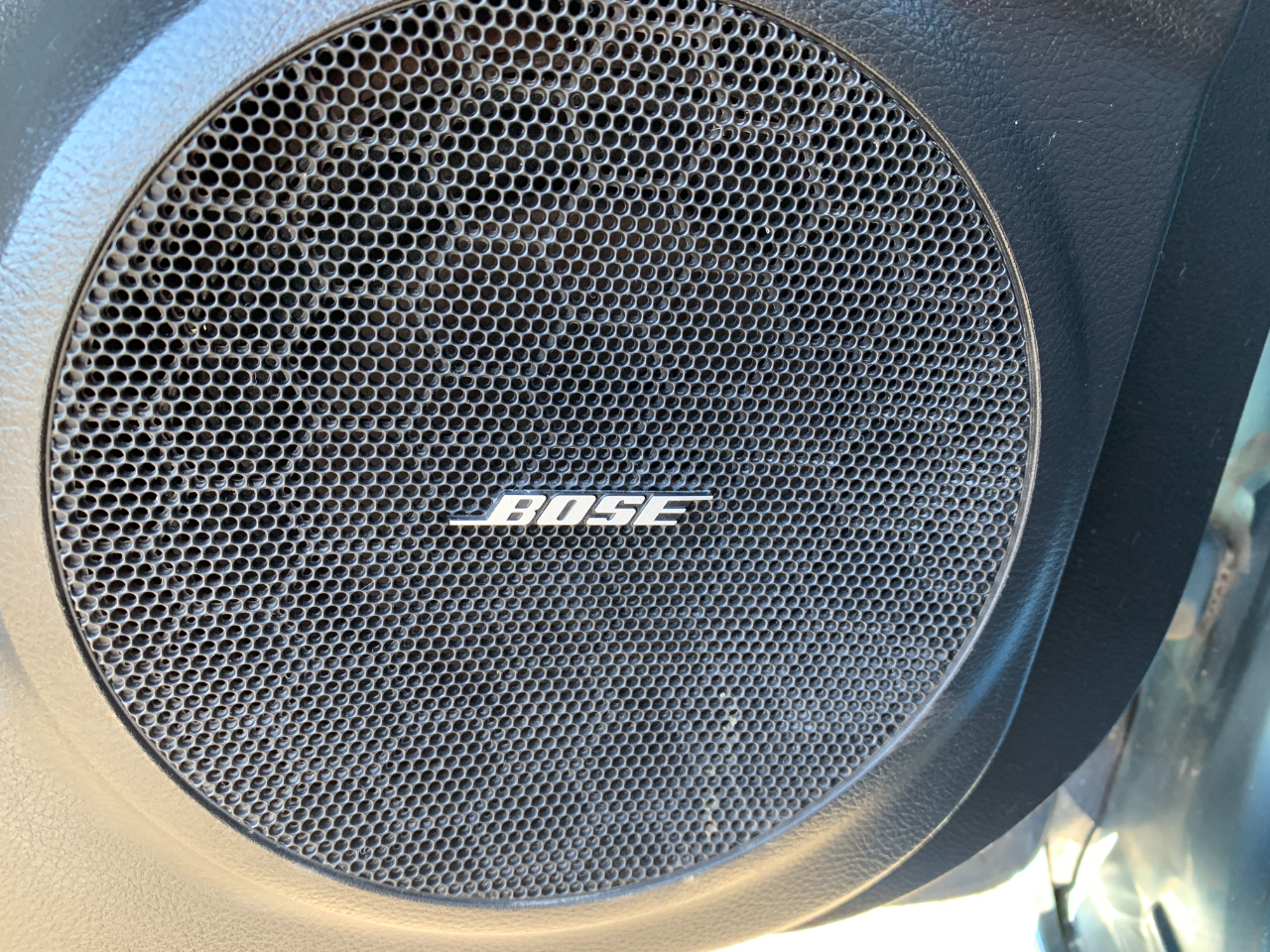 Mazda MAZDA3 s Grand Touring 4-Door 2011