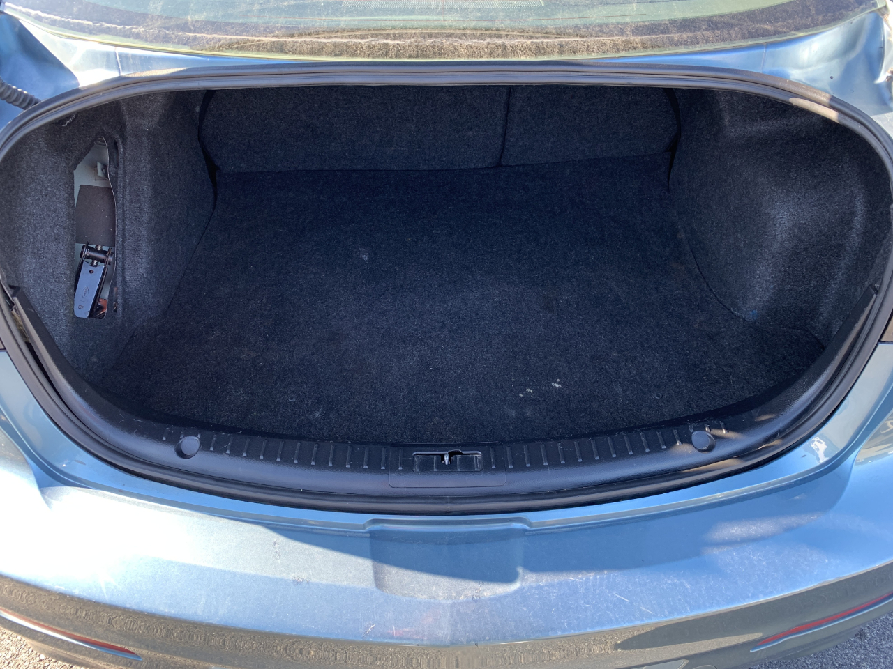 Mazda MAZDA3 s Grand Touring 4-Door 2011