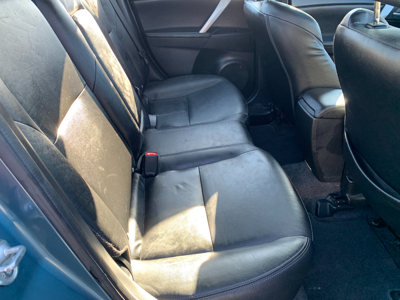 Mazda MAZDA3 s Grand Touring 4-Door 2011