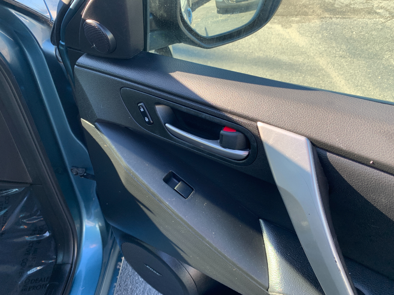 Mazda MAZDA3 s Grand Touring 4-Door 2011