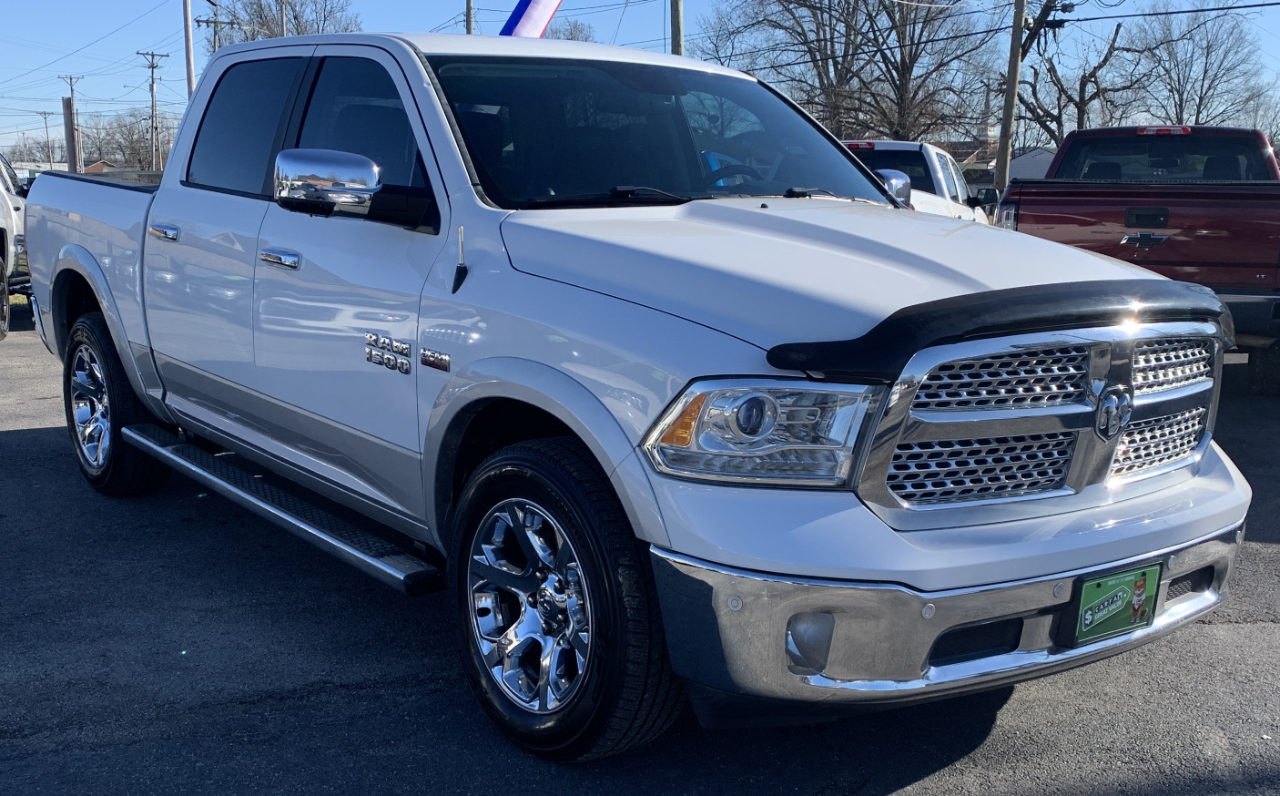 RAM 1500 Laramie Crew Cab SWB 4WD 2017