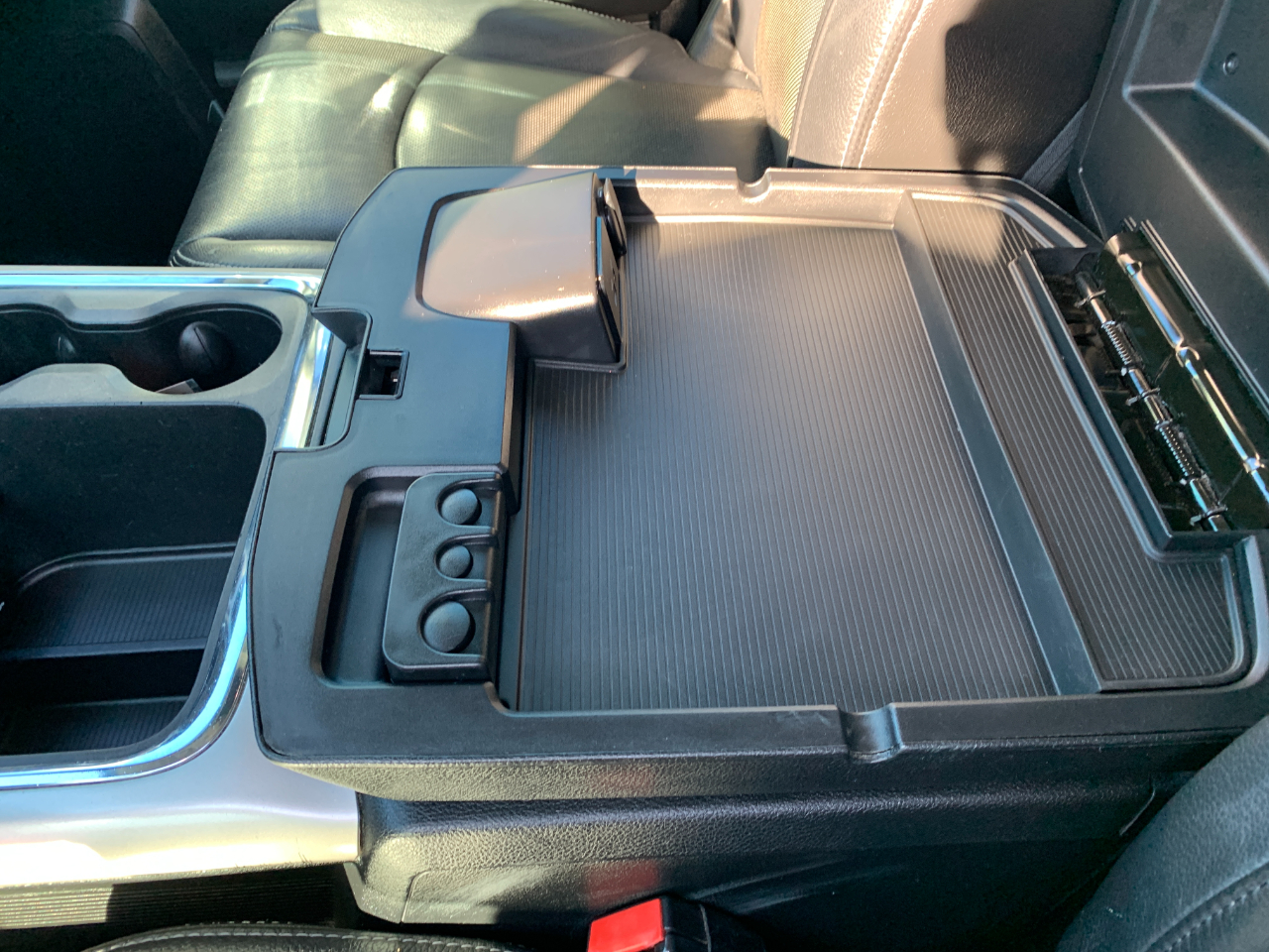 RAM 1500 Laramie Crew Cab SWB 4WD 2017