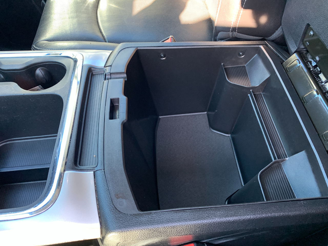 RAM 1500 Laramie Crew Cab SWB 4WD 2017