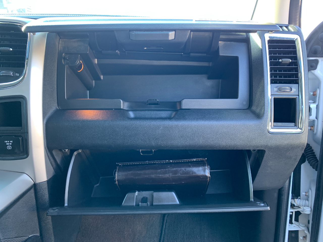 RAM 1500 Laramie Crew Cab SWB 4WD 2017