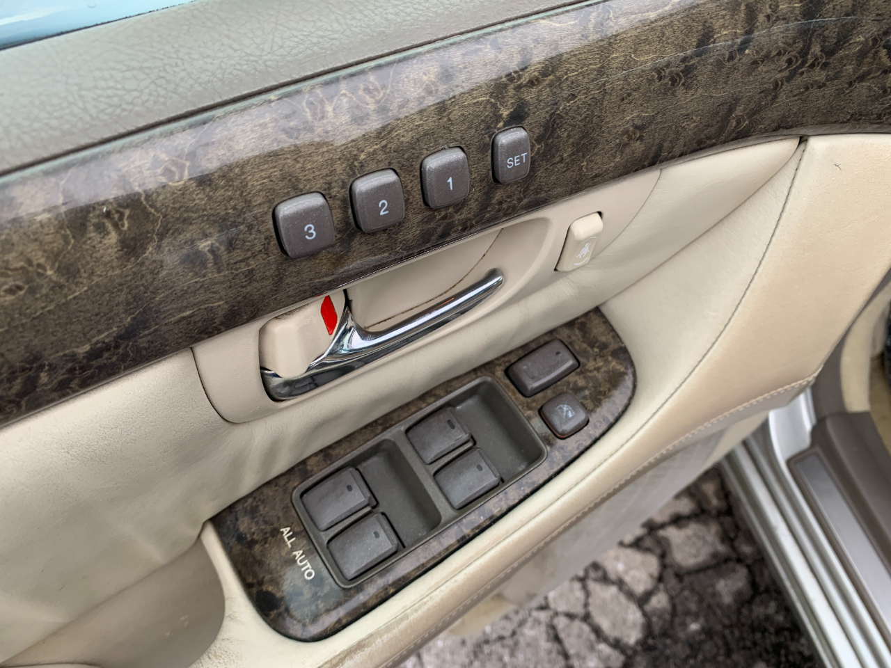 Lexus LS 430 Sedan 2002