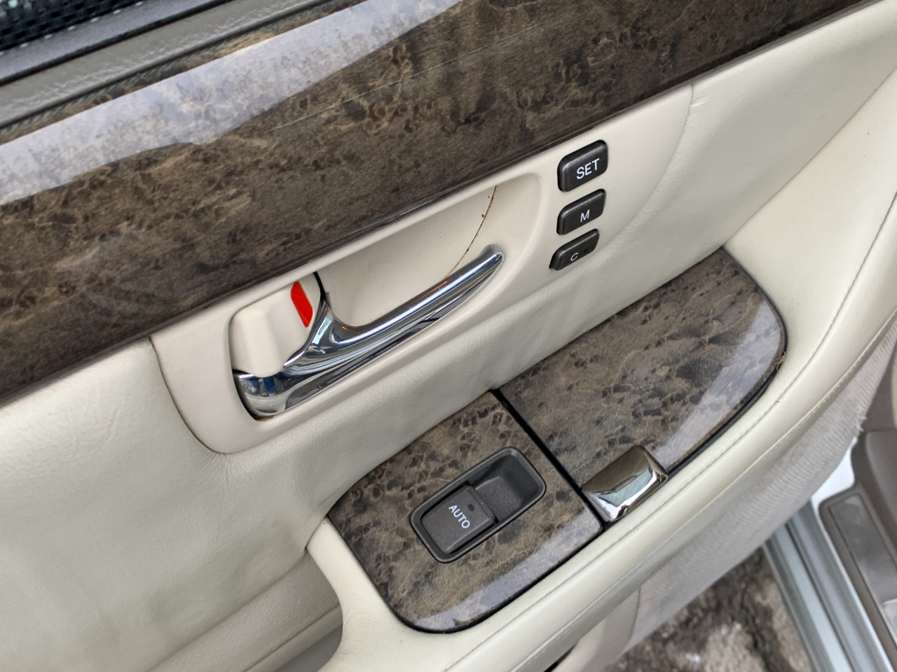 Lexus LS 430 Sedan 2002