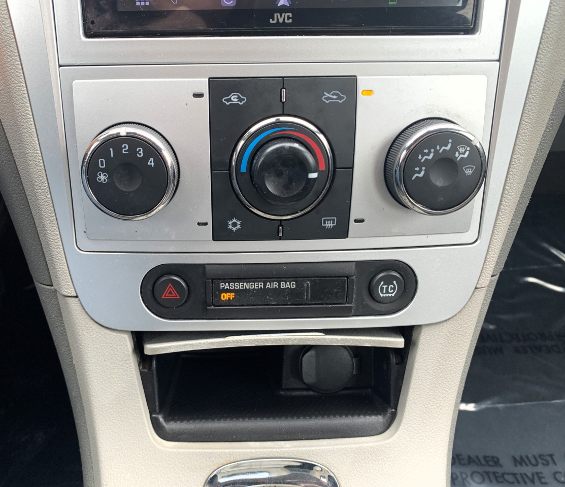 Chevrolet Malibu LS 2011