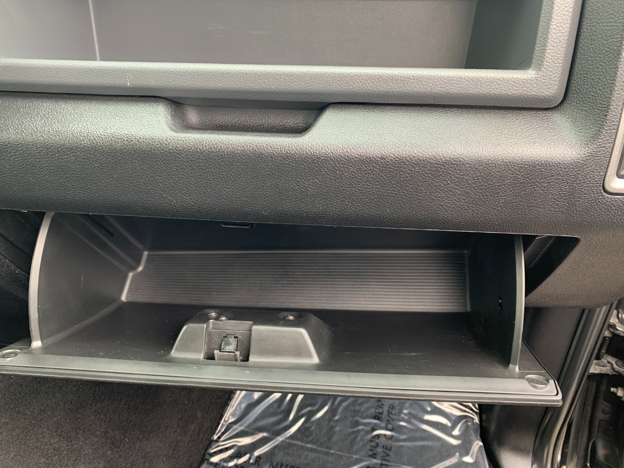 RAM 1500 Tradesman Quad Cab 4WD 2017