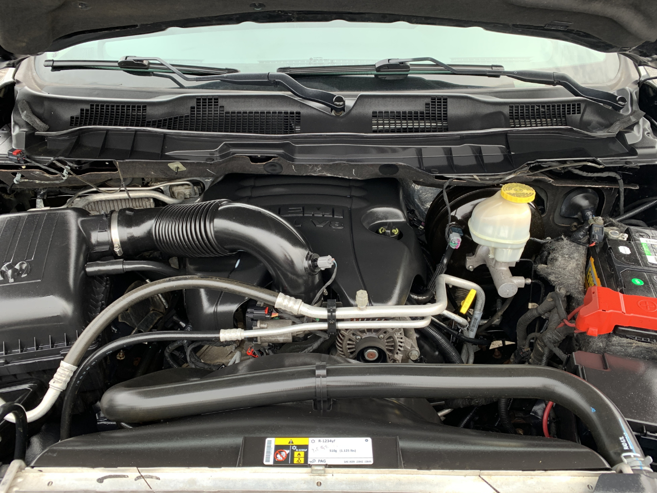 RAM 1500 Tradesman Quad Cab 4WD 2017