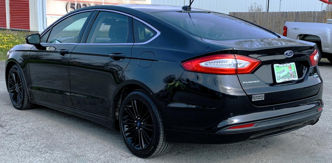 Ford Fusion SE 2014